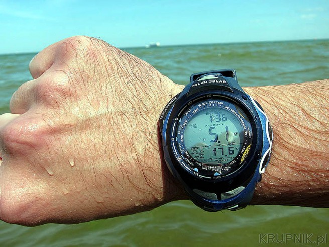 Temperatura wody w Morzu Bałtyckim w czerwcu: 6 czerwiec 2011, zatoka Gdańska ...